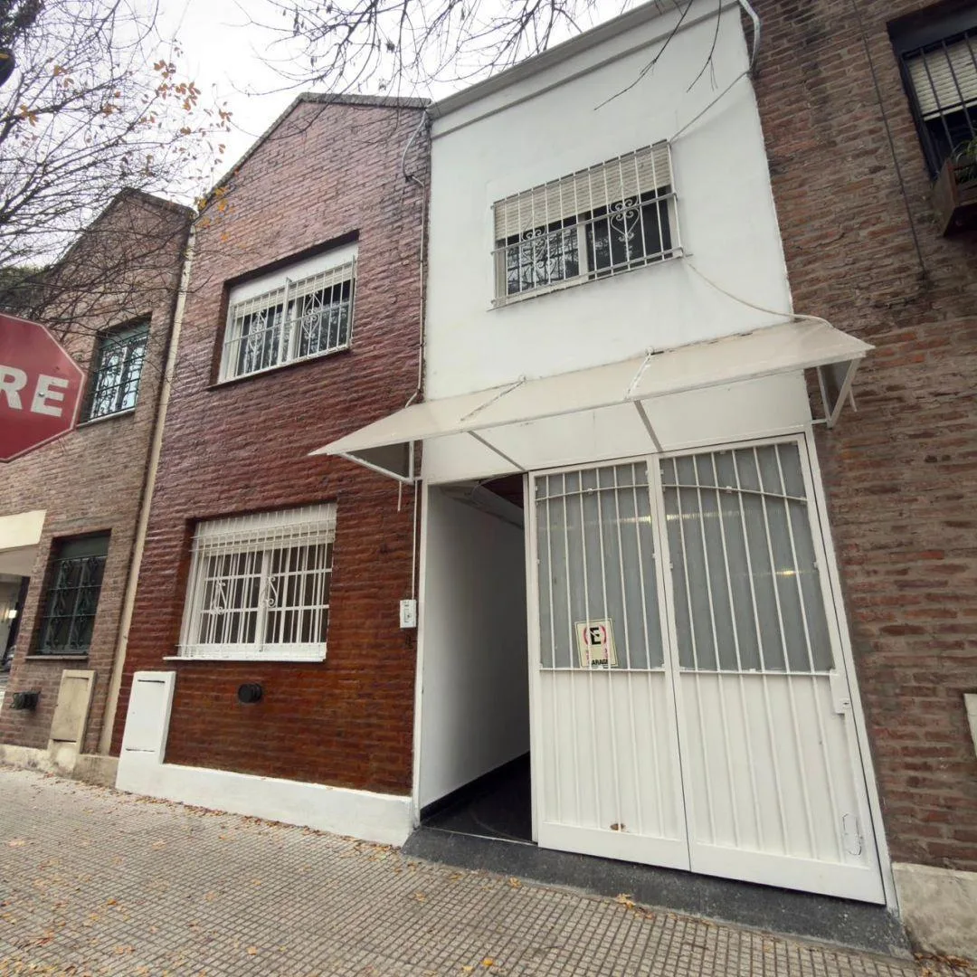 Duplex 3BR with patio
