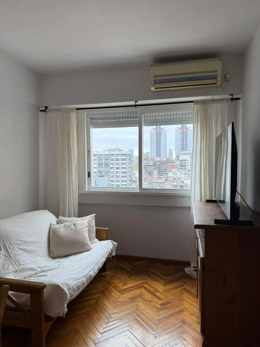 Alquiler de 2 Ambientes Amoblado. Boulevard Charcas. 30 M$800.000
