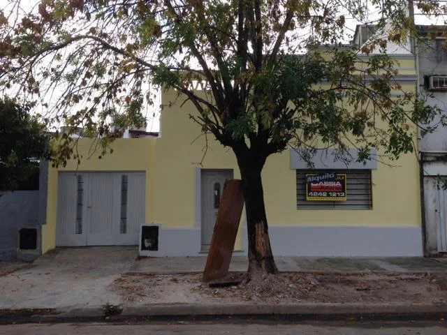 Imóvel: 2 quartos, Lanús