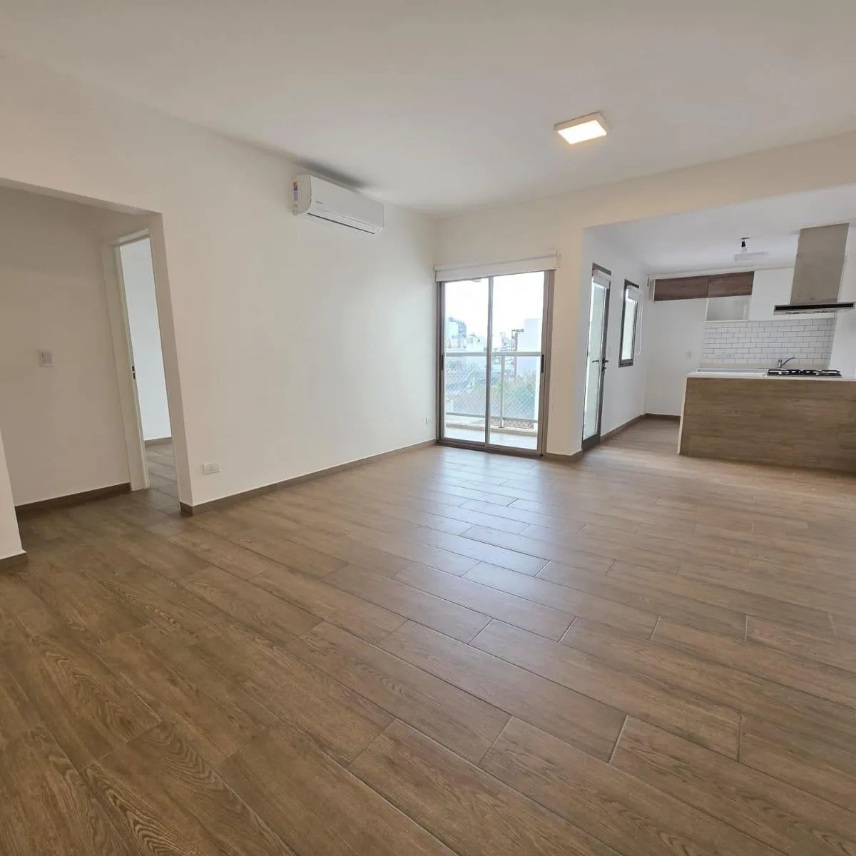 Alquiler Departamento 2 Ambientes en Monte Castro