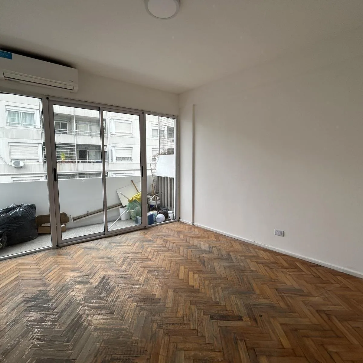 Departamento Dos Ambientes en Alquiler en Recoleta