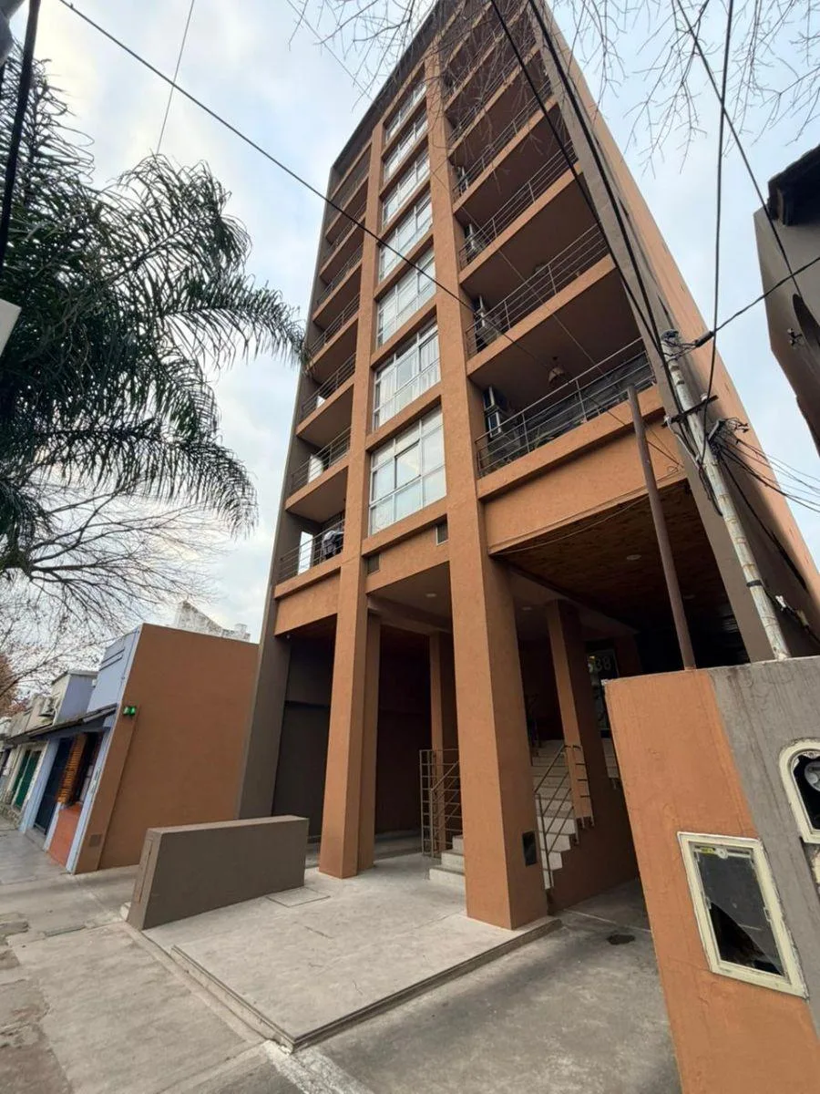 2-room unit with parking and balcony