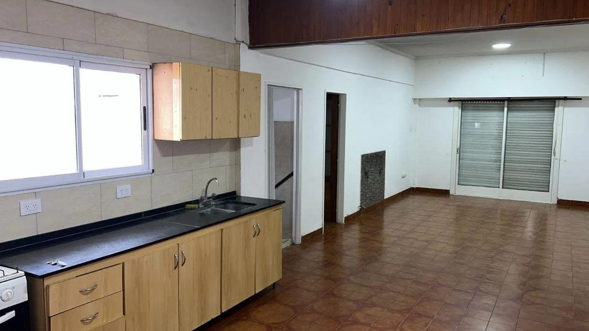 Alquiler Departamento 3 Dorm. Monte Grande