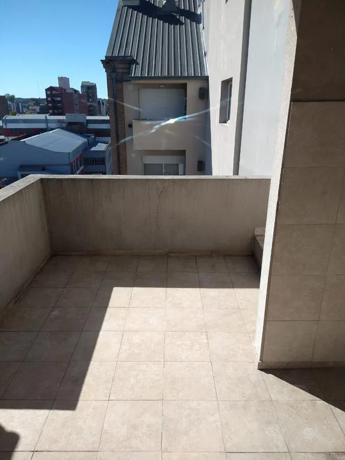 7° piso con patio y terraza