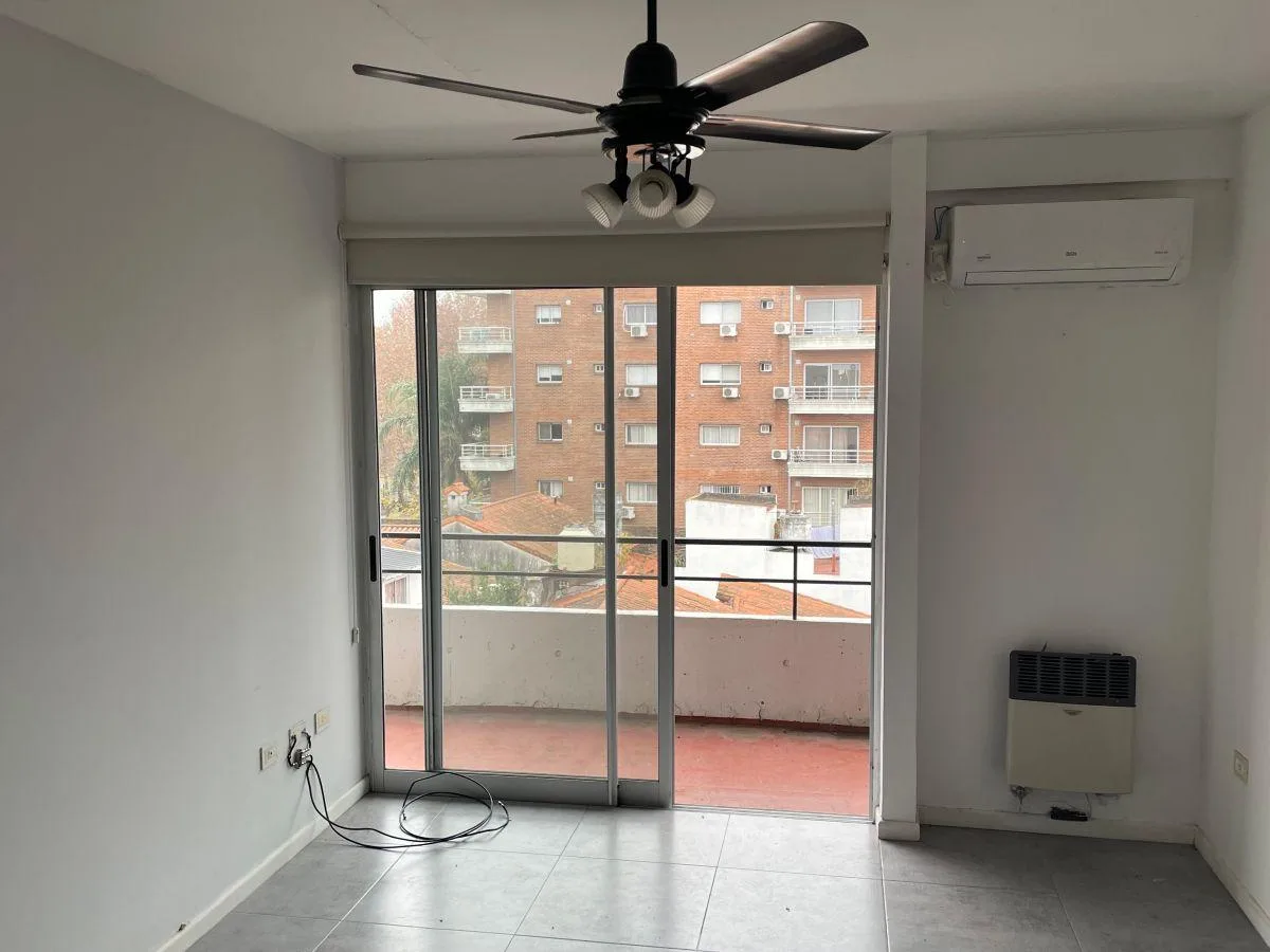 Alquiler Departamento 2 Ambientes con Cochera Individual y Balcon en Tigre Centro
