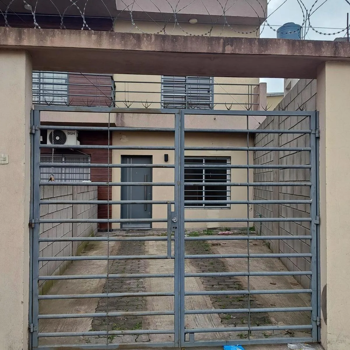 Duplex 2 bedrooms, patio and balcony
