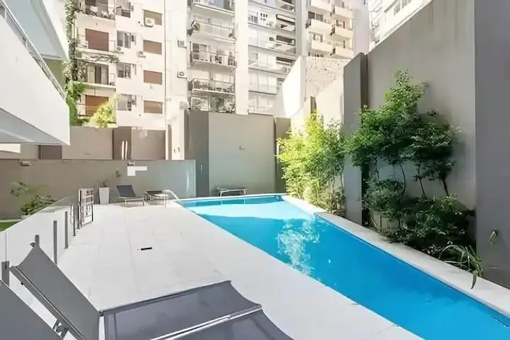 Studio 7º andar com varanda