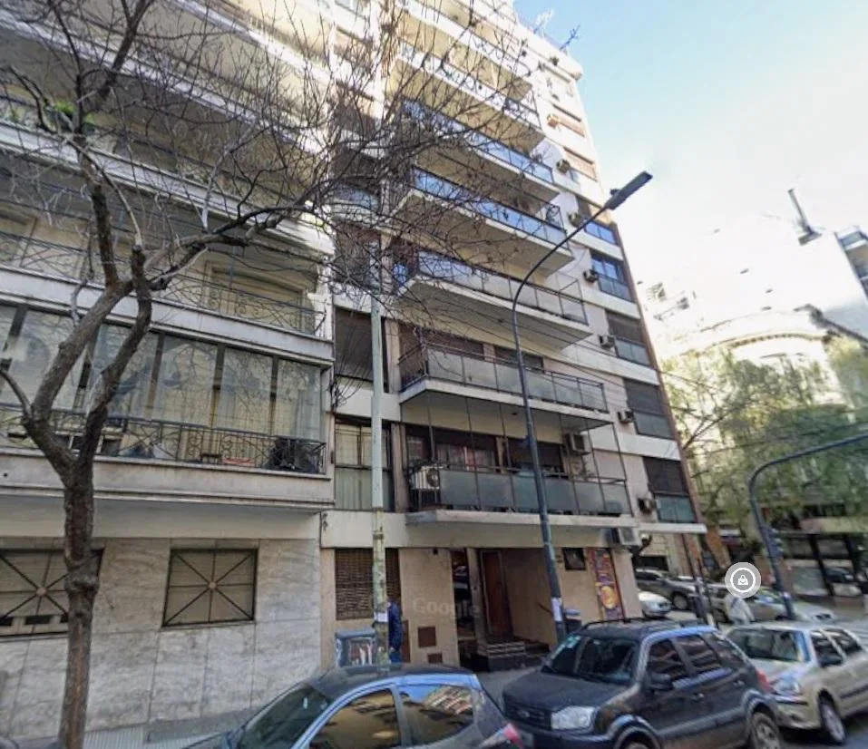 Paraguay 2396, Piso 9° a Esquina Larrea, Caba
