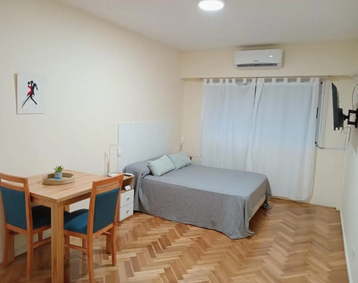 Furnished studio 30 m²