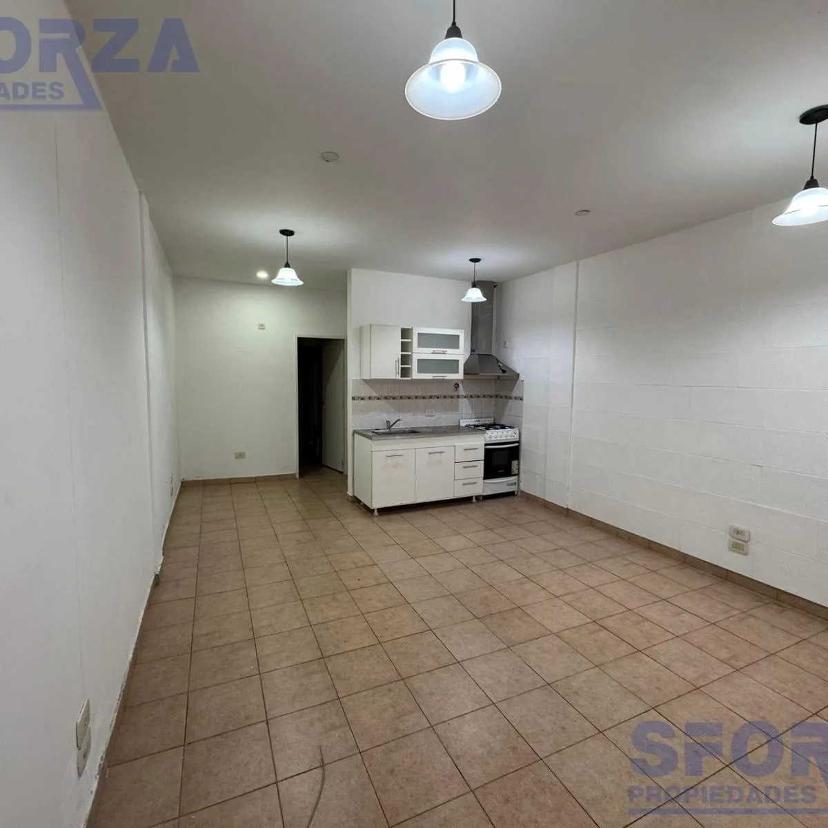 2-room unit with internal patio