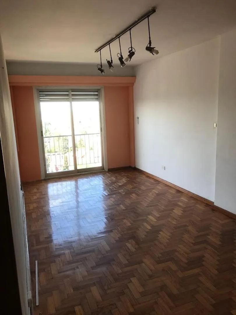 Maipu 1585 Apto Profesional