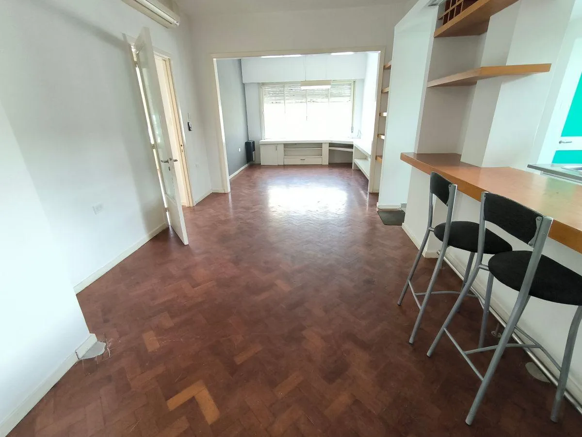 Alquiler Departamento de 2 Dorm. en Calle 51 Esq 5, La Plata