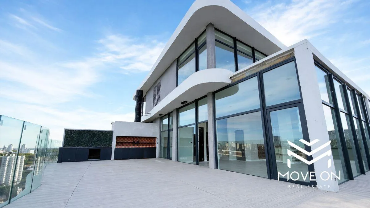 Torre View - Alquiler - Unico Triplex de 388 m&sup2; con Vista Al Rio, Terraza y Parilla Propia