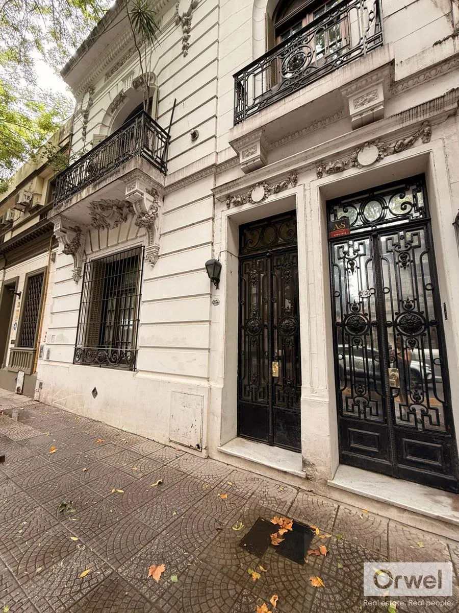 PH 3 Ambientes con Terraza en La Zona de Palermo