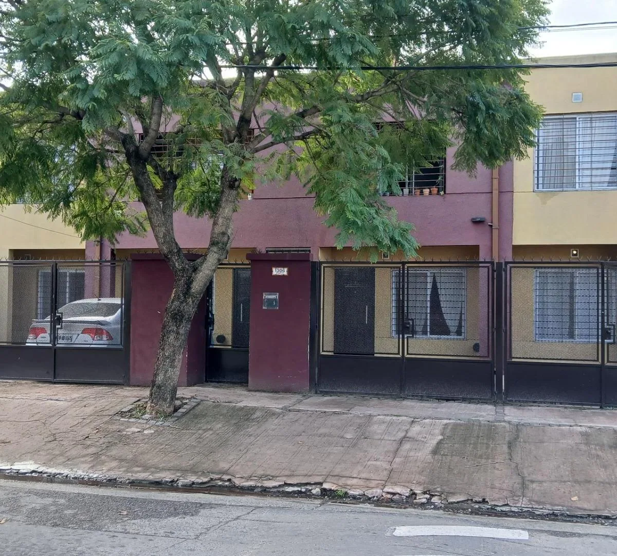 Alquiler Departamento 2 Ambientes Planta Baja Cochera