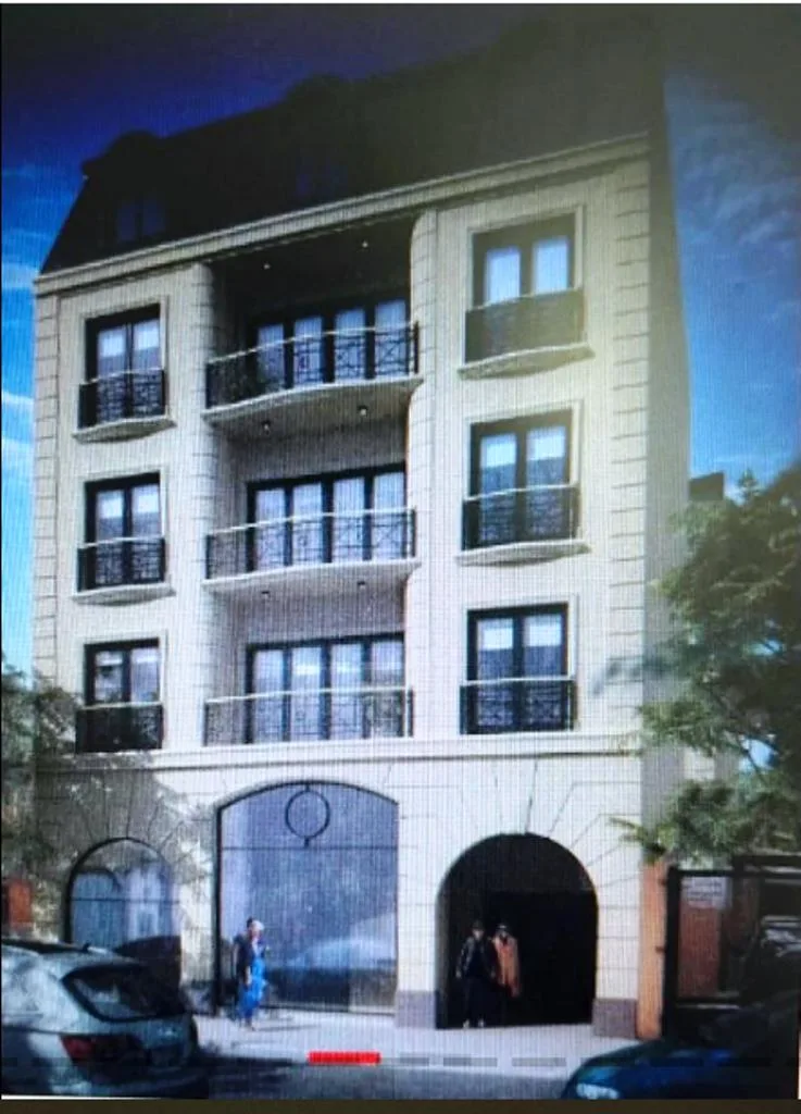 2-room apartment with balcony and parking