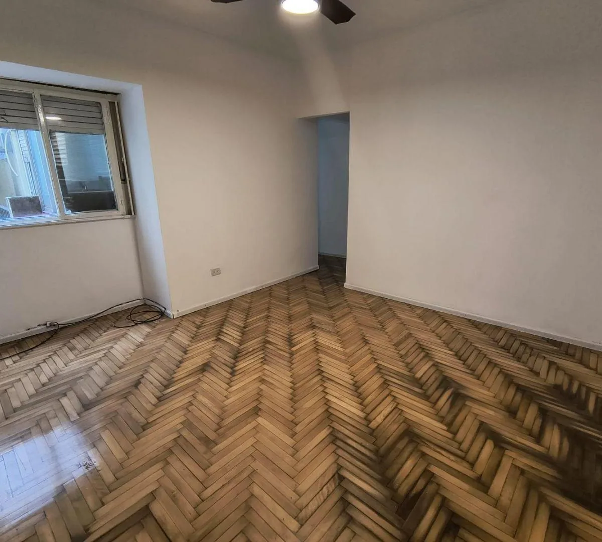 2-room apartment with Juliet balcony