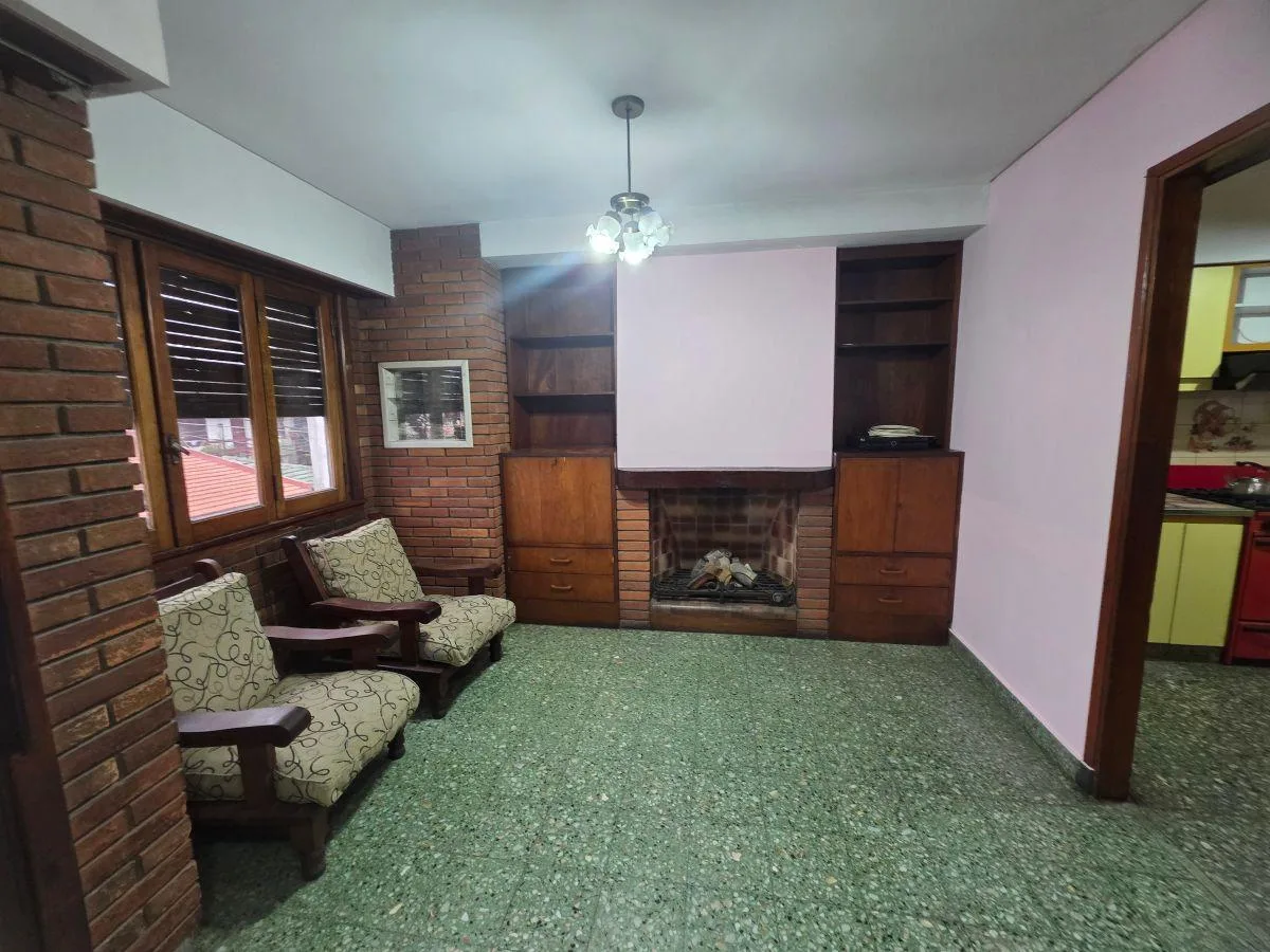 Alquiler de 2 Departamentos Tipo PH No Pagan Expensas Ubicados en Remedios de Escalada