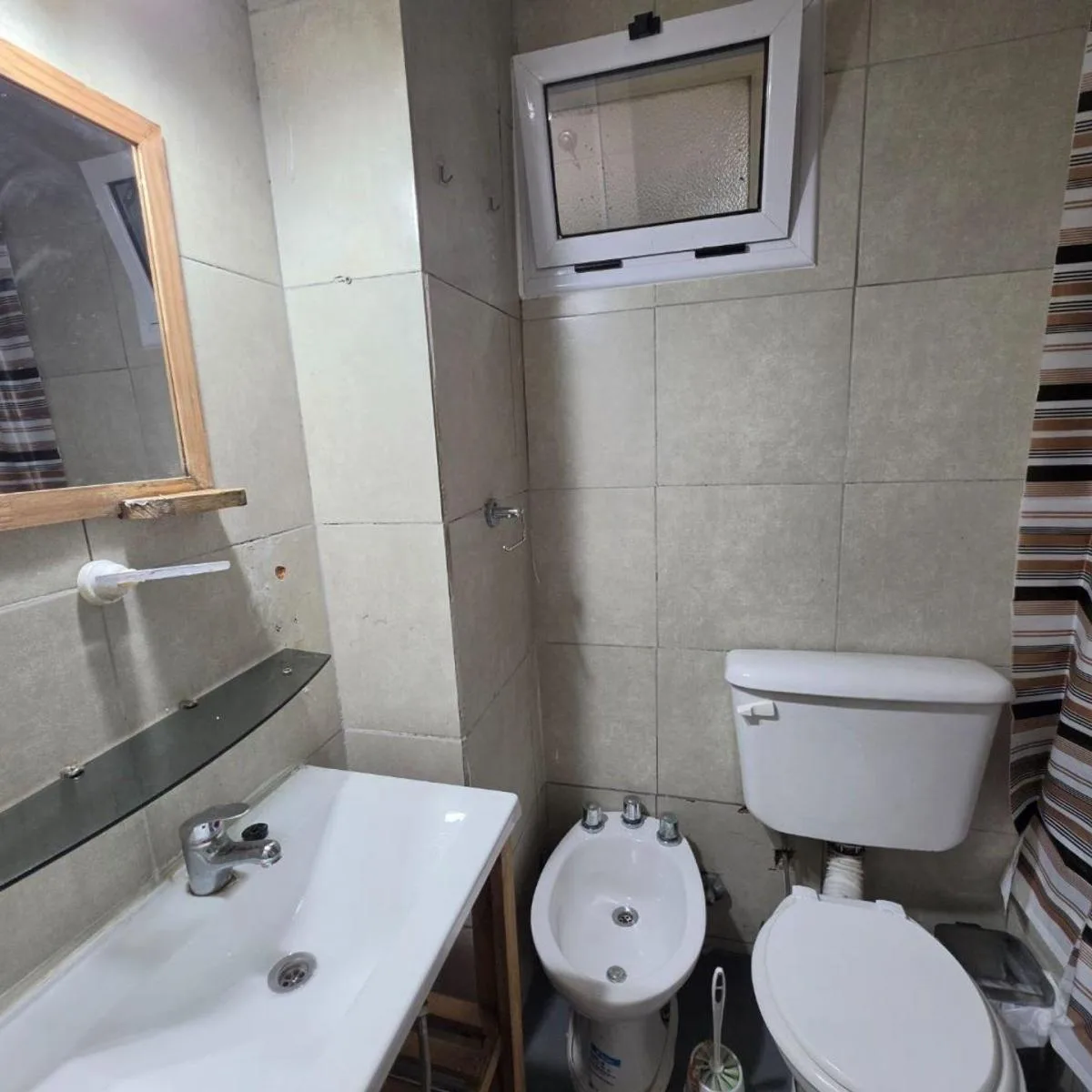 3 rooms with French balcony