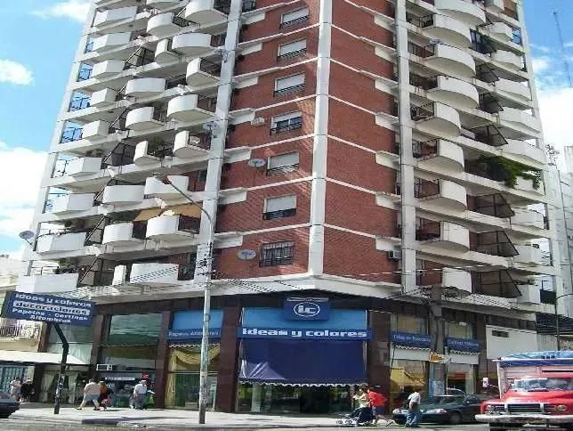 Front-facing 1BR with balcony