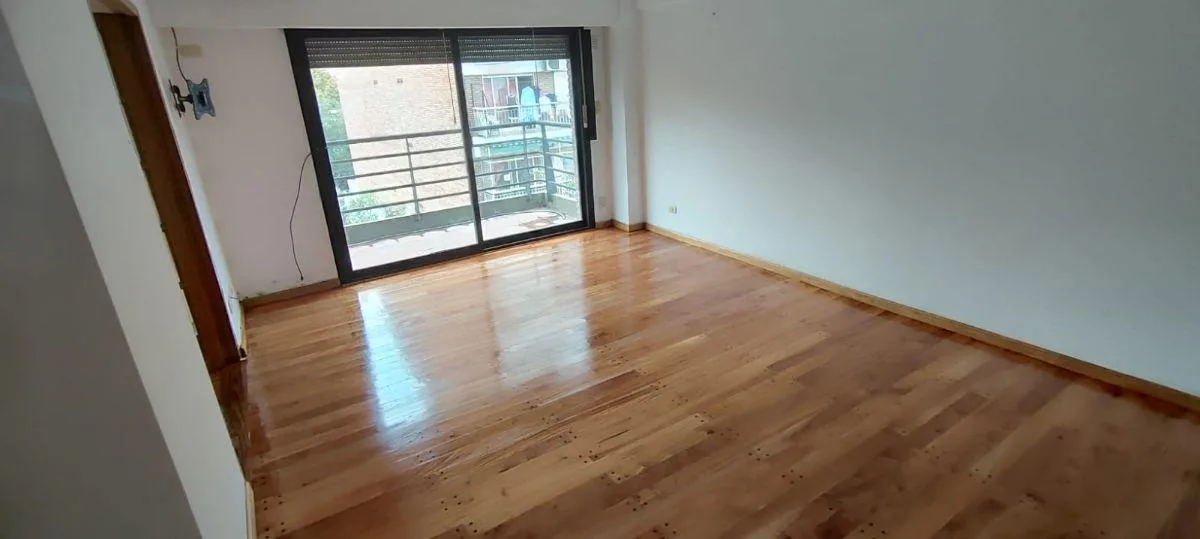 Belgrano C, 2 bedrooms, parking