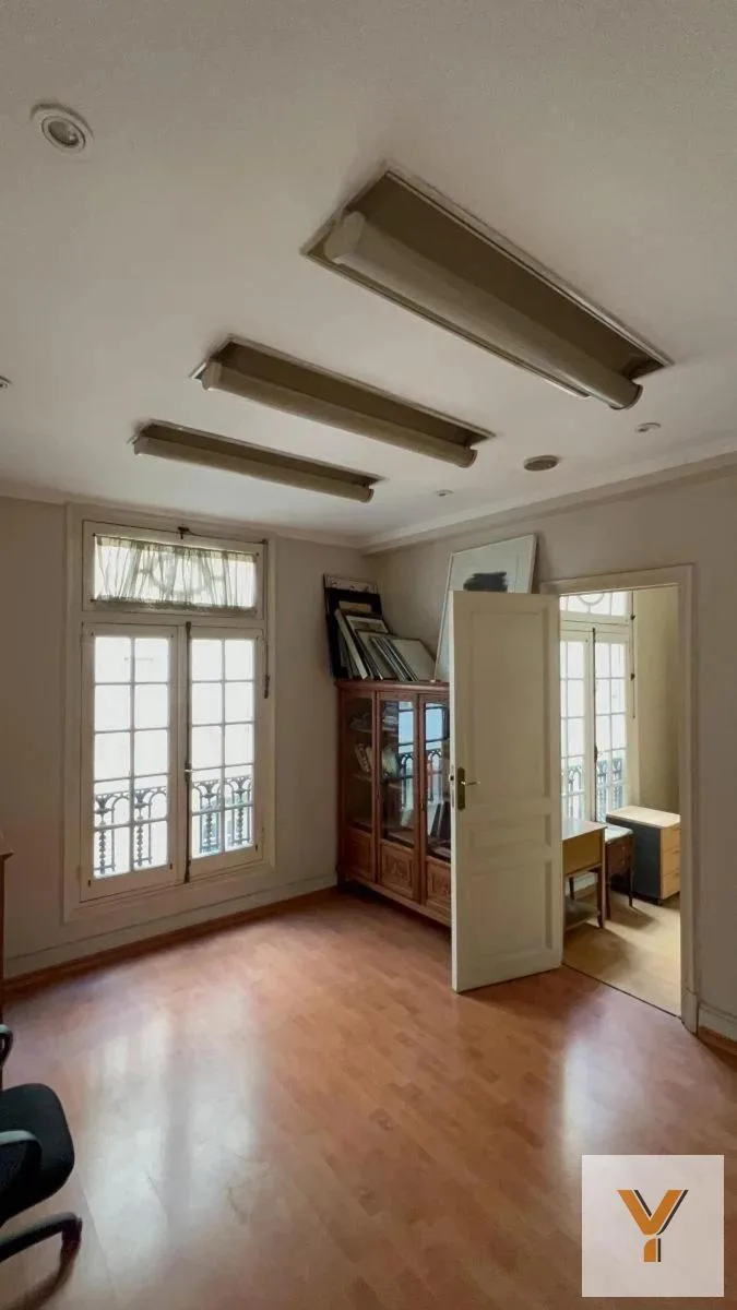 4-bedroom with balcony