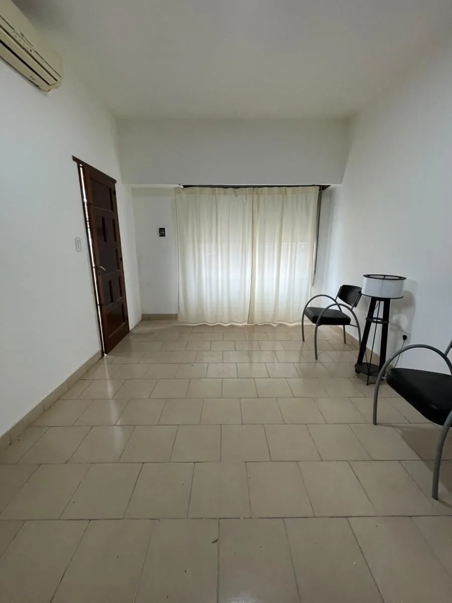 2 bedrooms, 65 m², front-facing