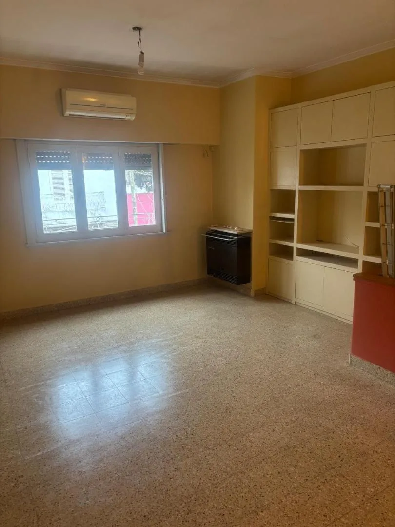 Upstairs PH, private patio