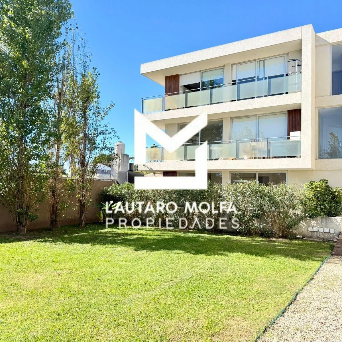 Alquiler Departamento 3 Ambientes Ituzaingó Norte Mistral Town Houses