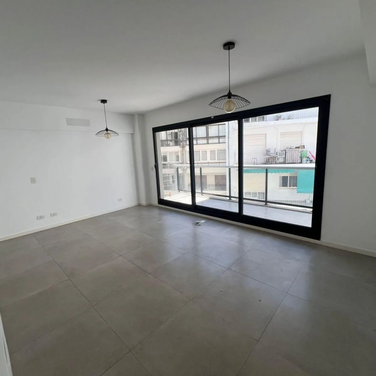 Alquiler Monoambiente con Balcón y Coch Belgrano C