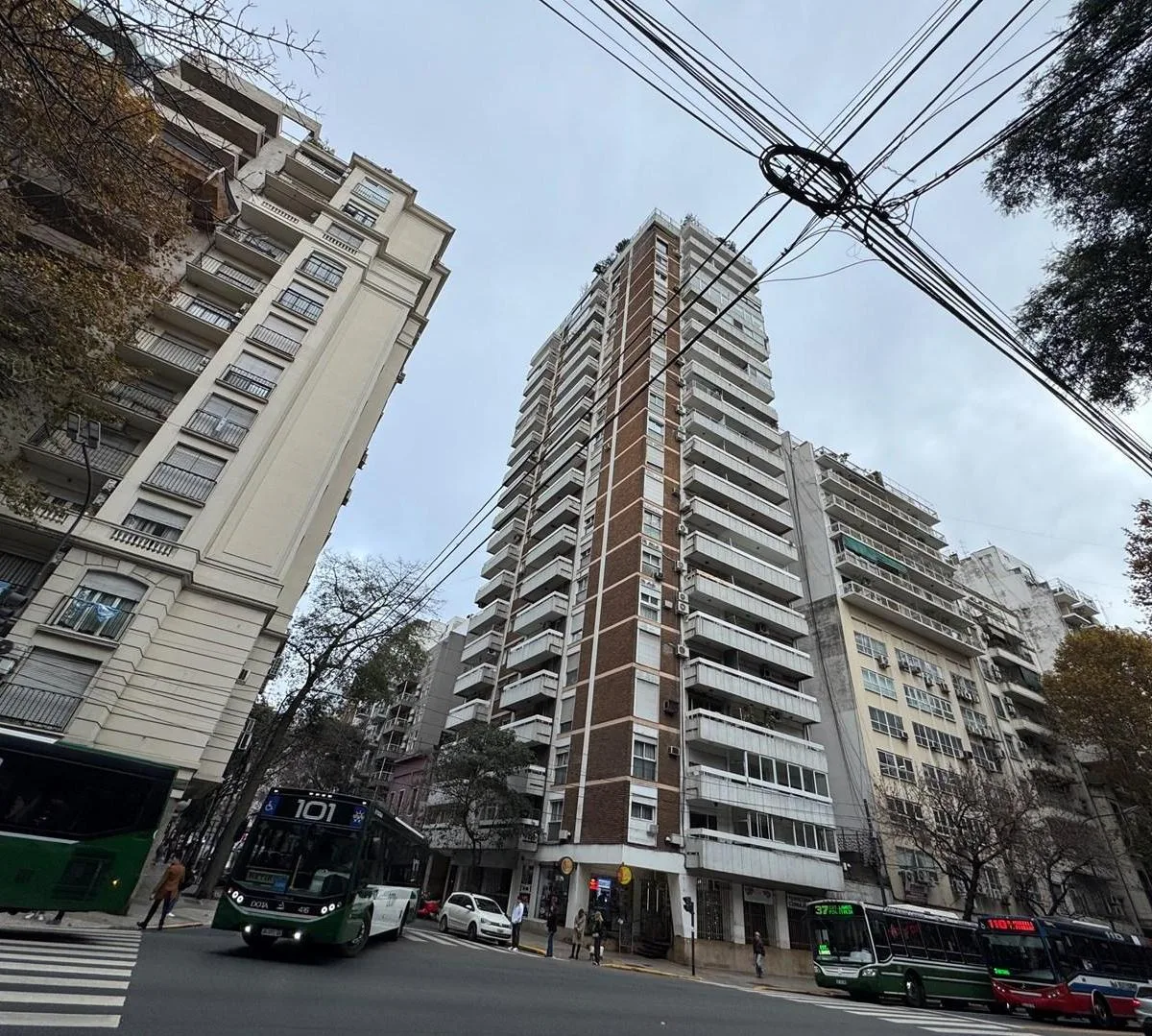 Bright 2-room apartment Recoleta