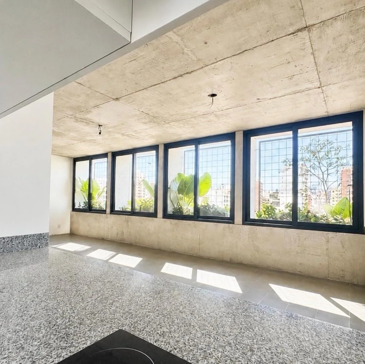 Дуплекс 3 спальни, 105 м²