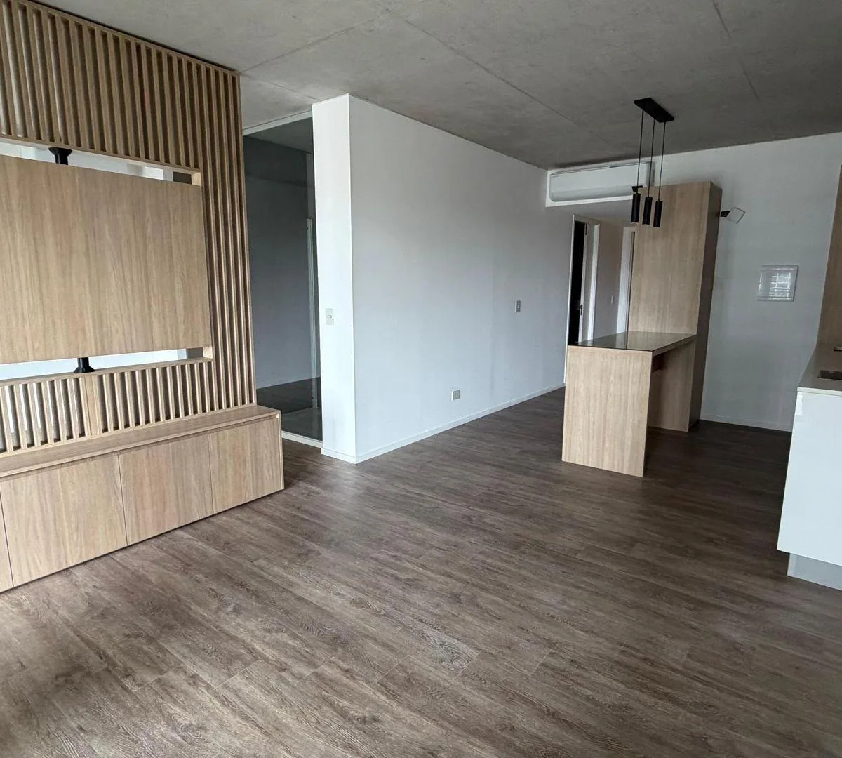 Alquiler 2 Ambientes con Balcon Terraza Quartier