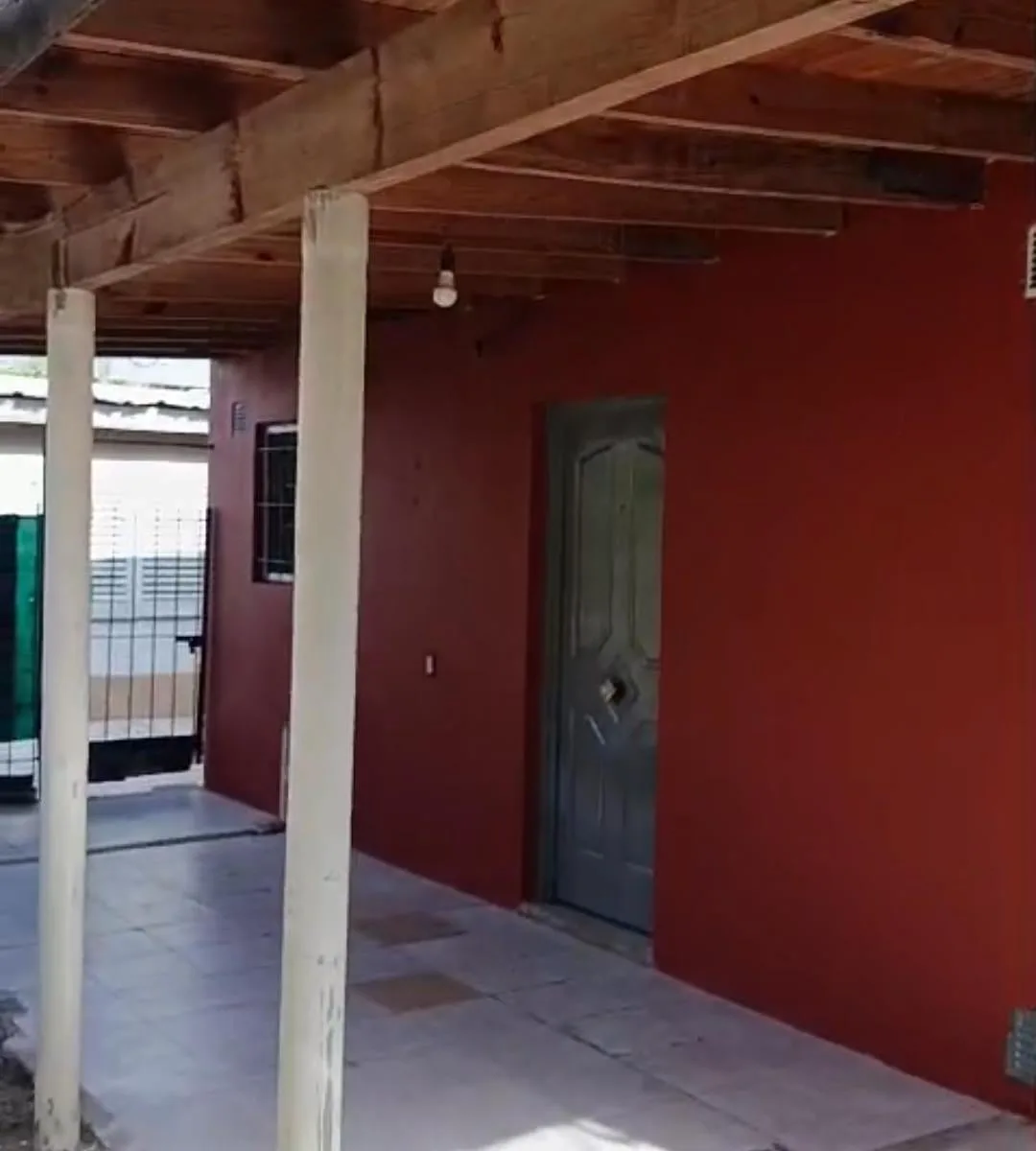 Casa 2 quartos, 70 m²