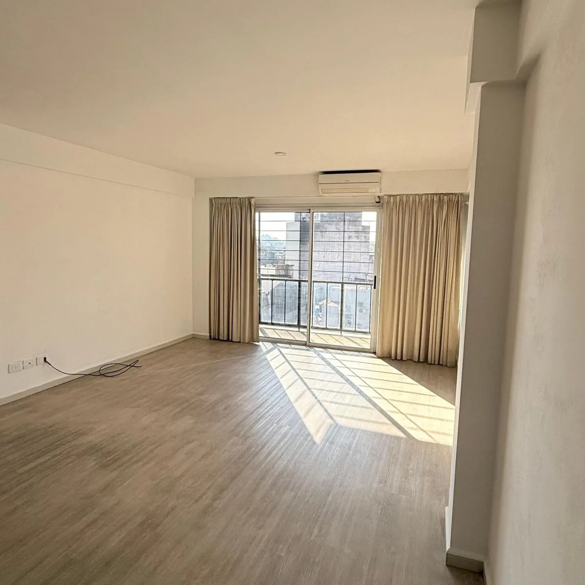 Alquiler Monoambiente Rivadavia 10850 Liniers Caba