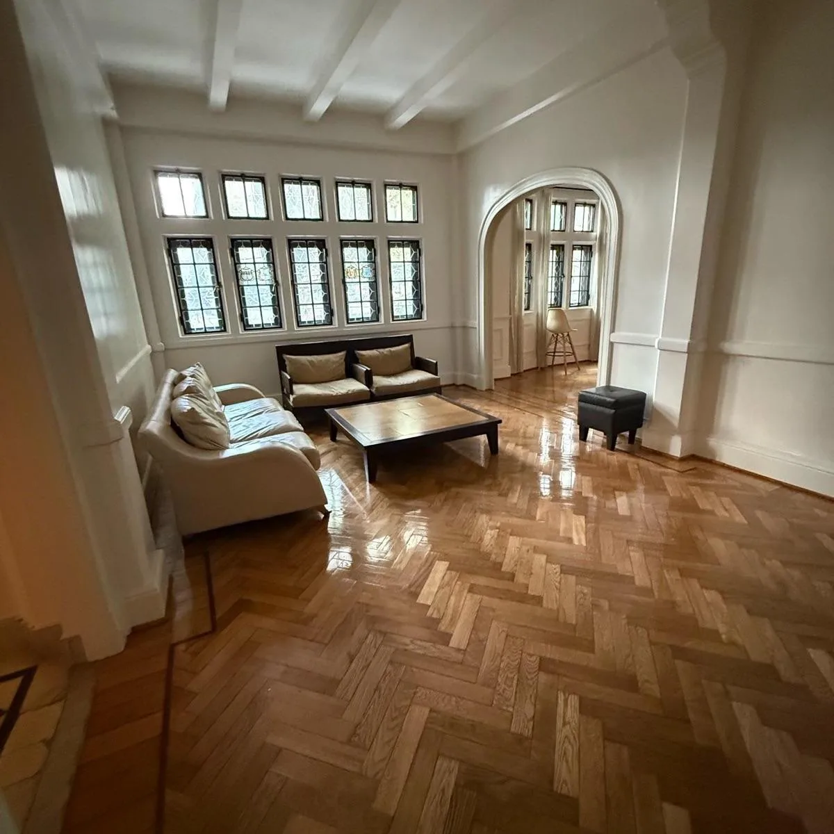 En Alquiler Increible Piso de 322 m de 6 Ambientes en El Edificio Tudor (Sin Muebles o Semi)