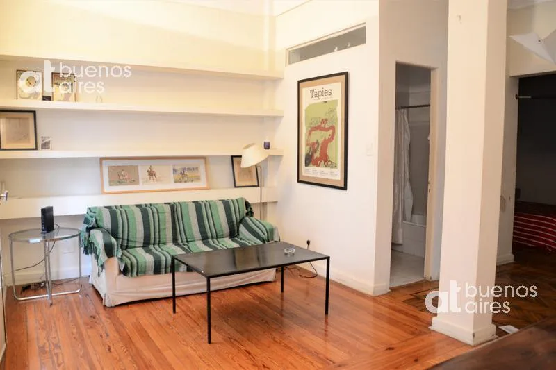 Departamento 2 Ambientes con Balcón en San Telmo en Alquiler Temporario