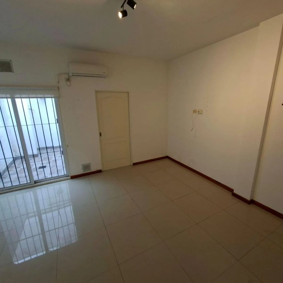 Alquiler Depto 2 Amb Velez Sarsfield Patio