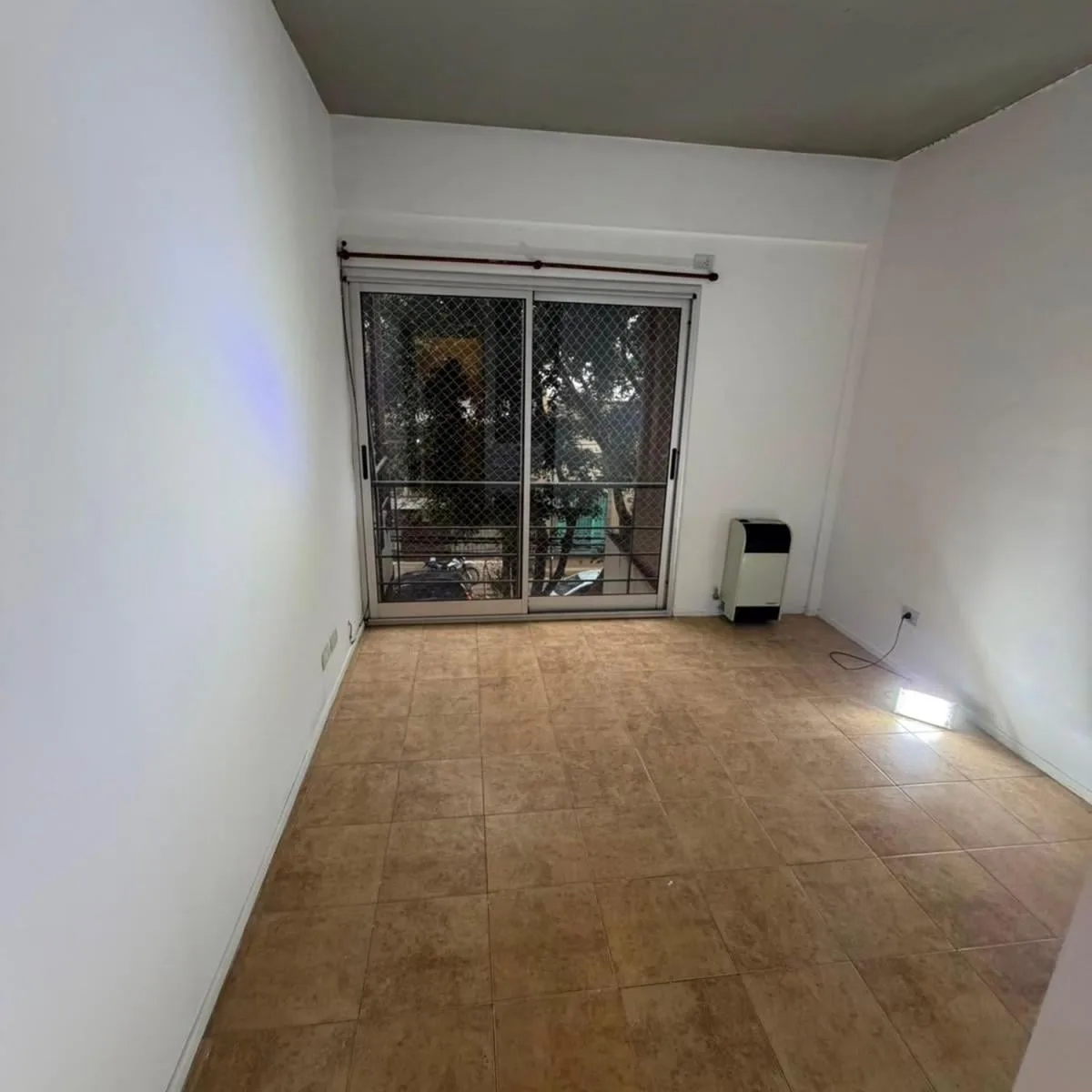 Alquiler Departamento 2 Ambientes C/cochera Desc