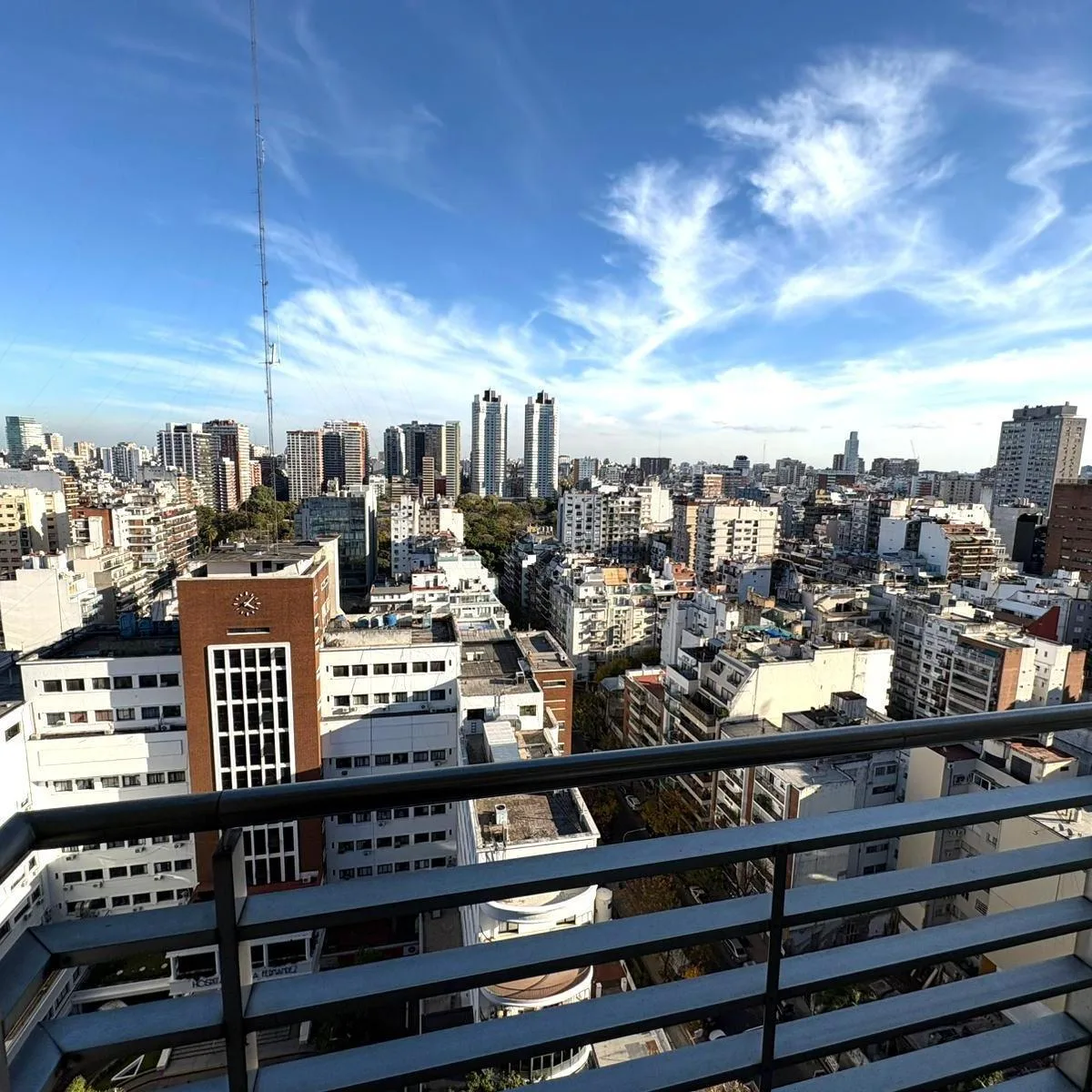 Torre Ruggieri, balcony and parking