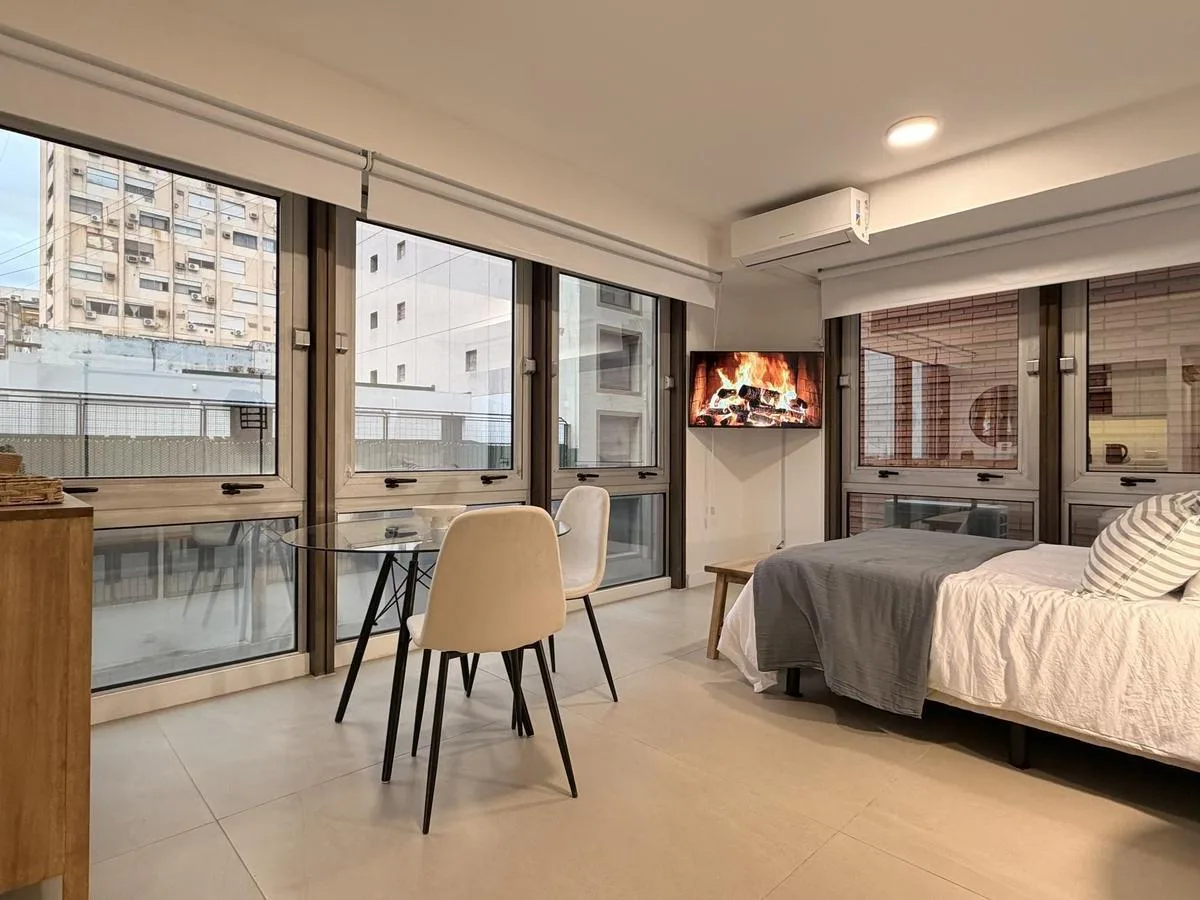 Furnished studio, 600 Mb WiFi