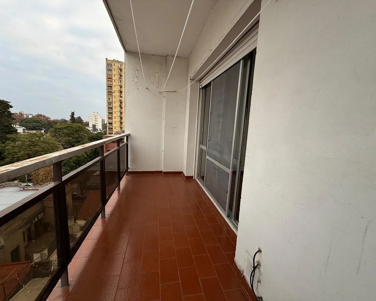 Alquiler de Departamento 3 Ambientes con Cochera