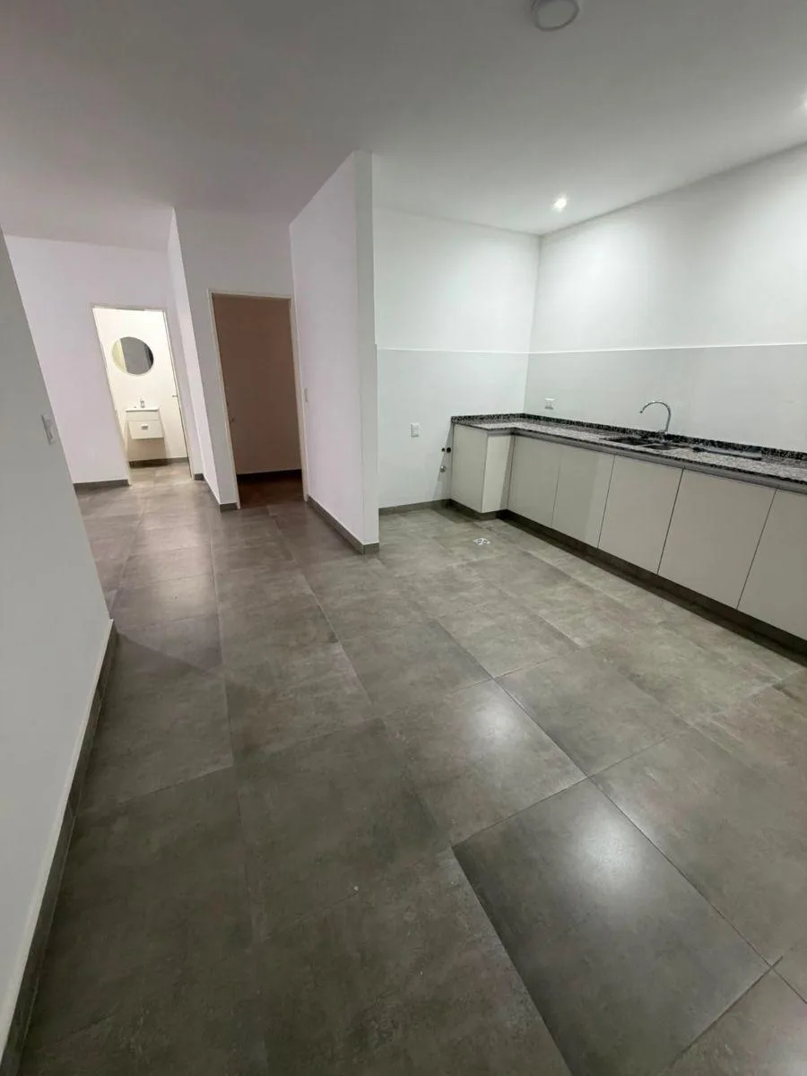 2 ambientes con patio