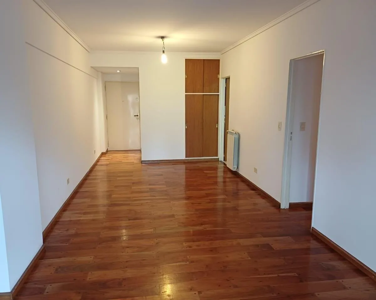 4-room duplex with parking