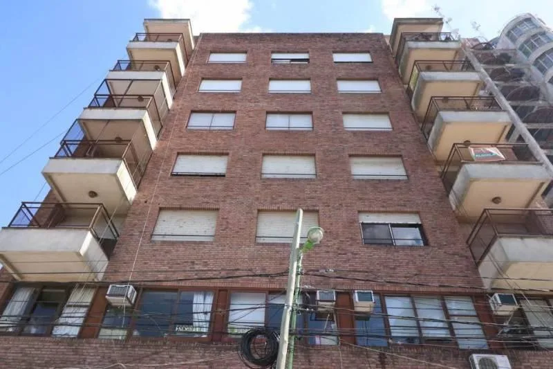 Departamento 2 Ambientes. | 2 de Abril Al 700