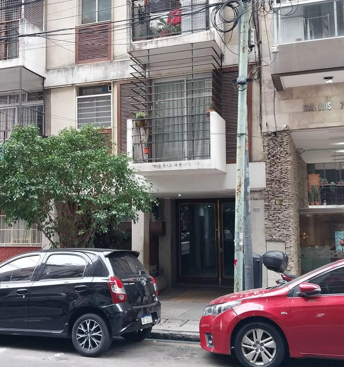 Studio no 9º andar com varanda