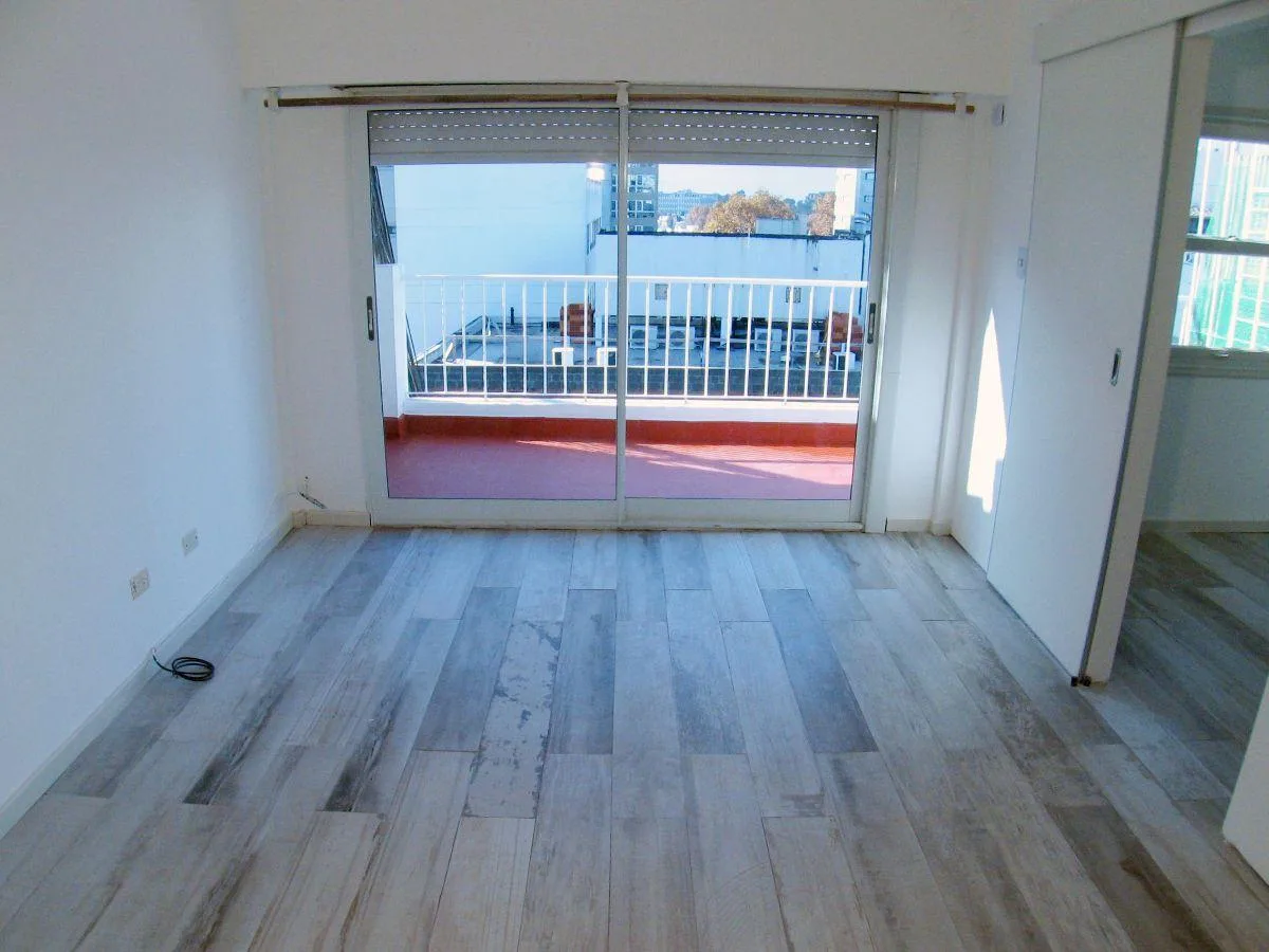 3 Ambientes con Balcón Aterrazado | Lavadero Incorporado | Frente | Muy Luminoso