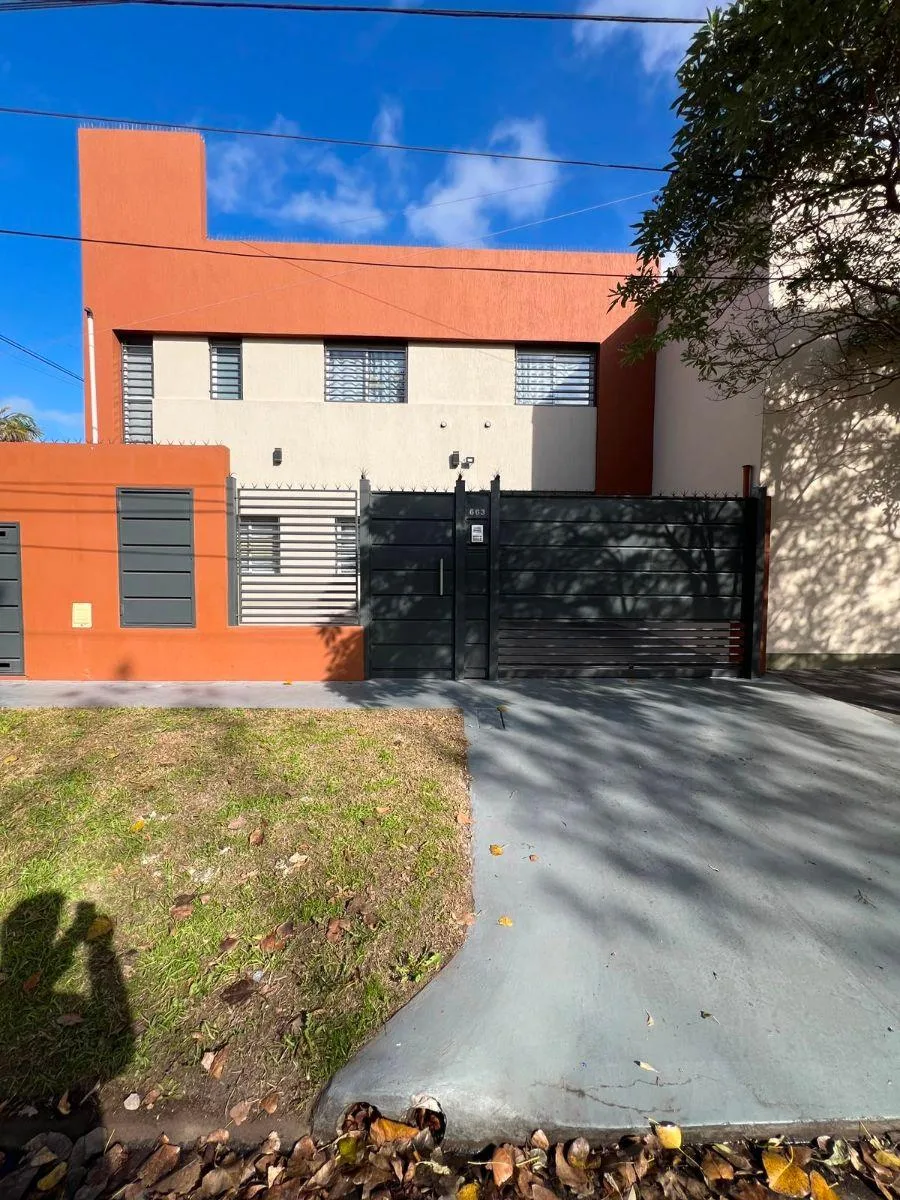 Departamento 2 Ambientes en Alquiler! Monte Grande!