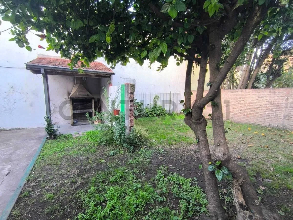 PH 3 Ambientes con Gran Jardín, Parrilla y Sin Expensas – Villa del Parque