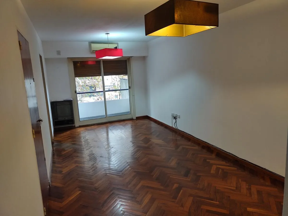 2BR with balcony and parking